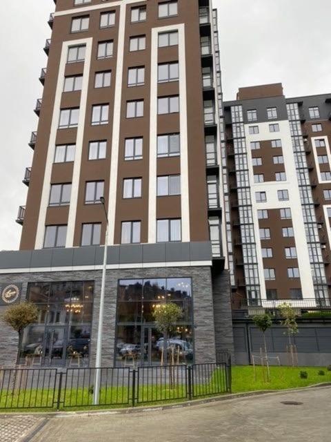 Люкс Апартаменти В Центрі Міста ,Жк Театральний 罗夫诺 外观 照片